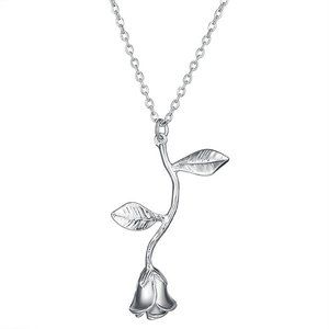 ✨ 925 Sterling Silver Plated Beautiful Flower Necklace for Women, EVGG1086